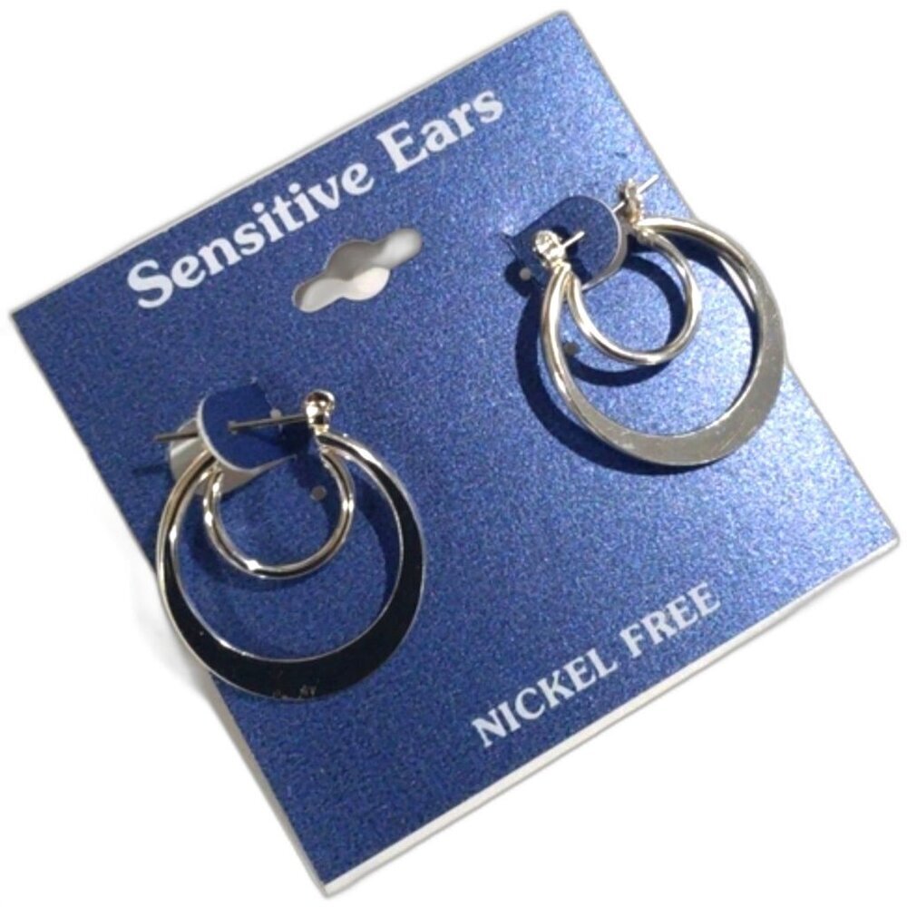Elegant Silver-Tone Double Interlocking Hoop Earrings - Women's Fashion Jewelry